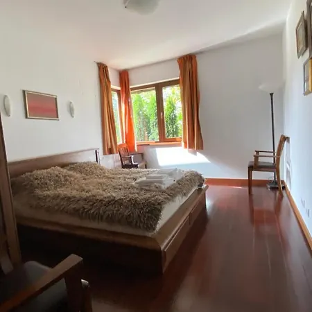 Kameno Vila Banja