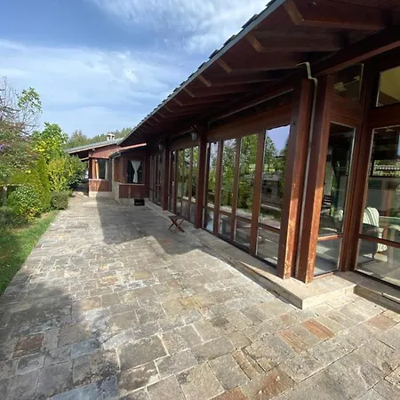 Kameno Villa